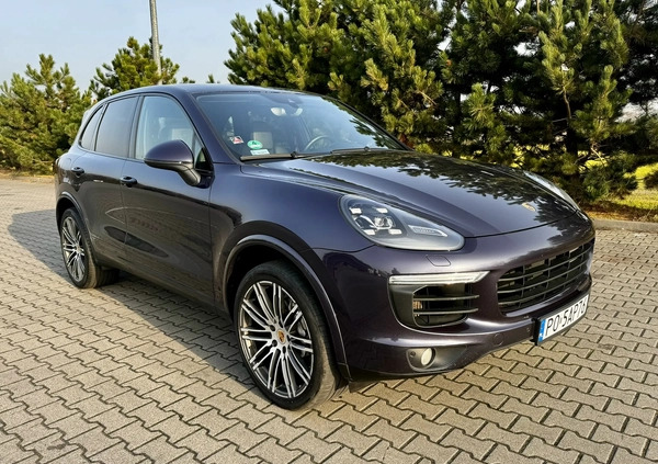 Porsche Cayenne cena 109000 przebieg: 380000, rok produkcji 2016 z Rogoźno małe 79